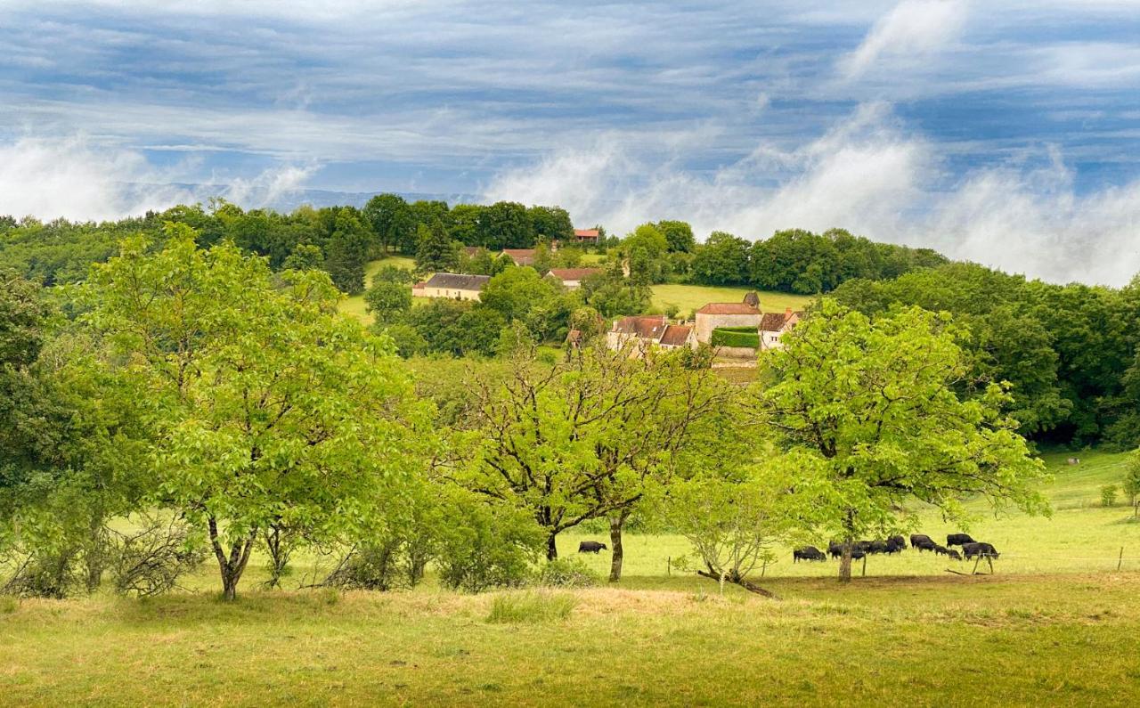 Hors-Serie En Perigord Millac  Exterior photo